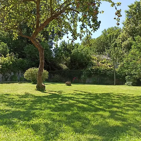 La Vallee Sainte-Honorine-des-Pertes